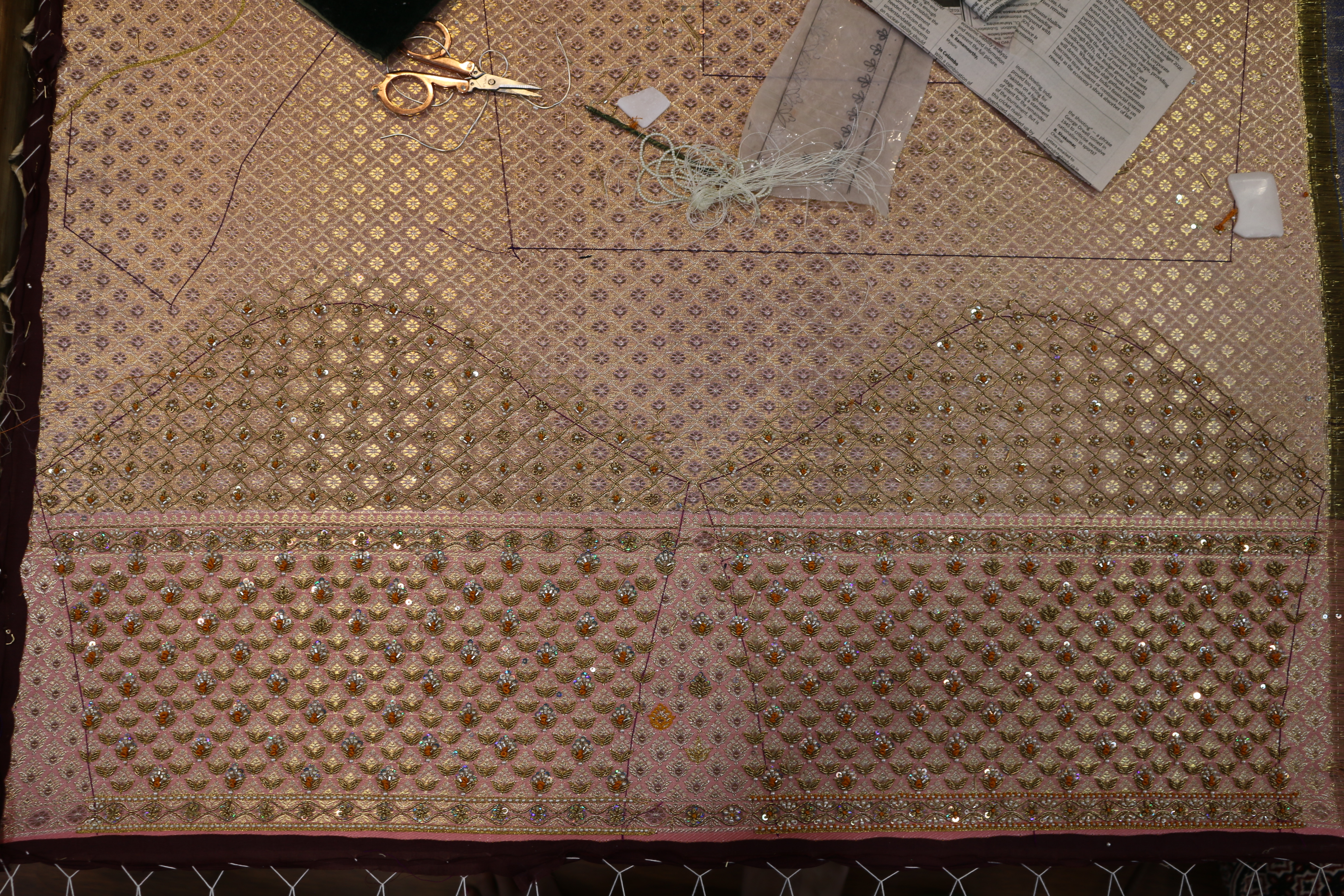 Stone Embroidery Look 1 thumbnail 2