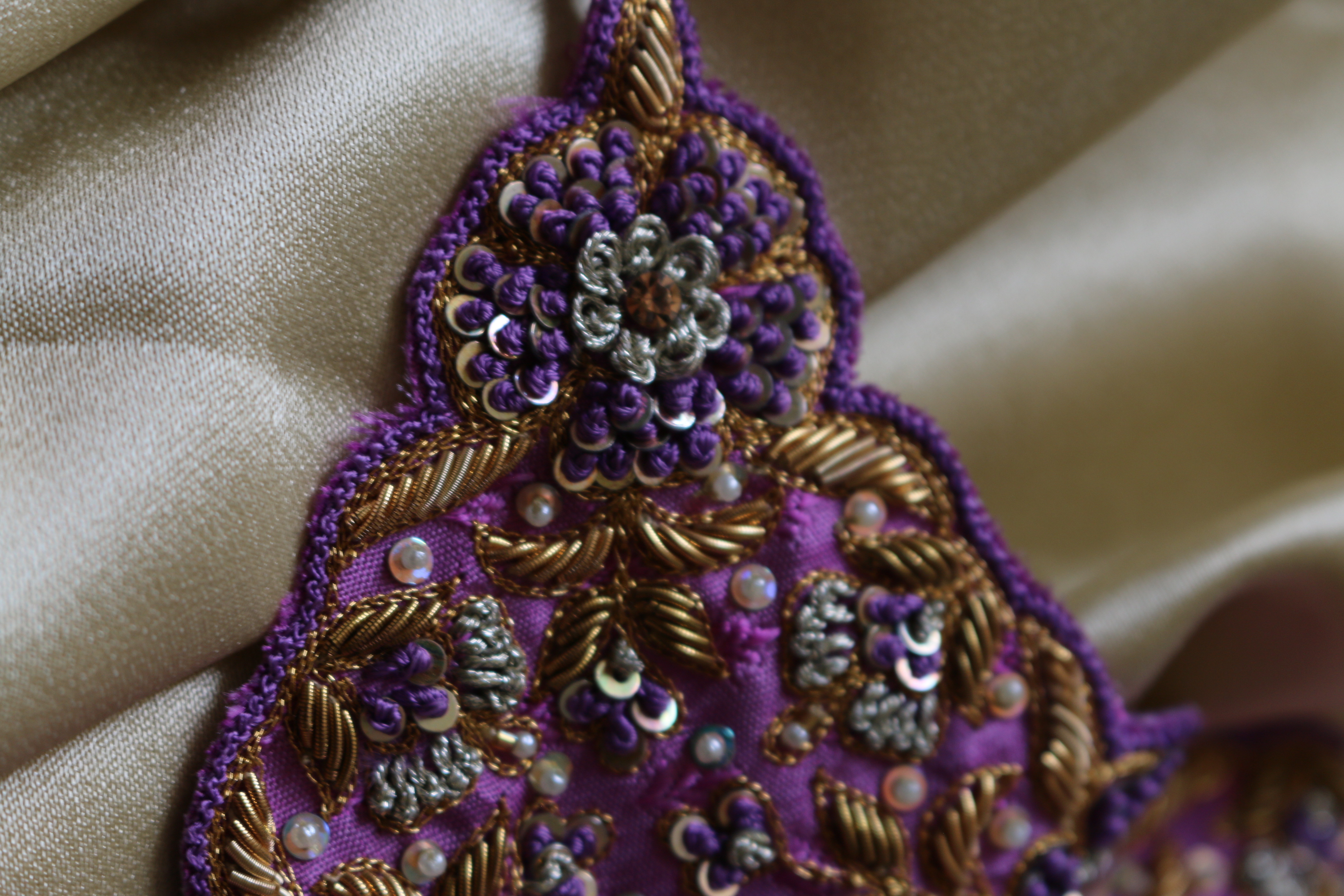 Stone Embroidery Look 4 thumbnail 3